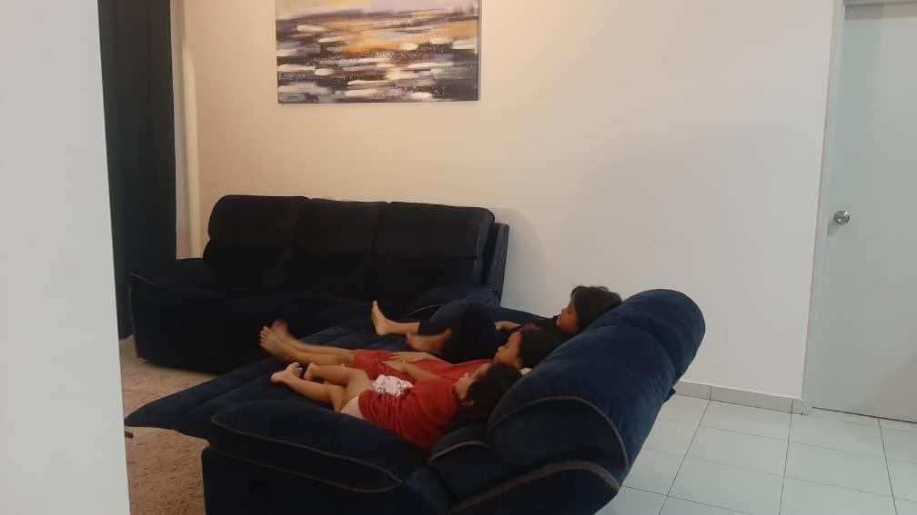Apartment Imanz 3 Bedroom & 3 Bathroom *